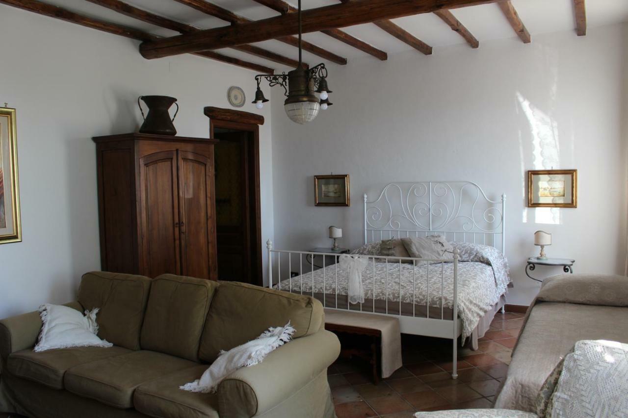 Le Coste Bed & Breakfast Veroli Екстериор снимка